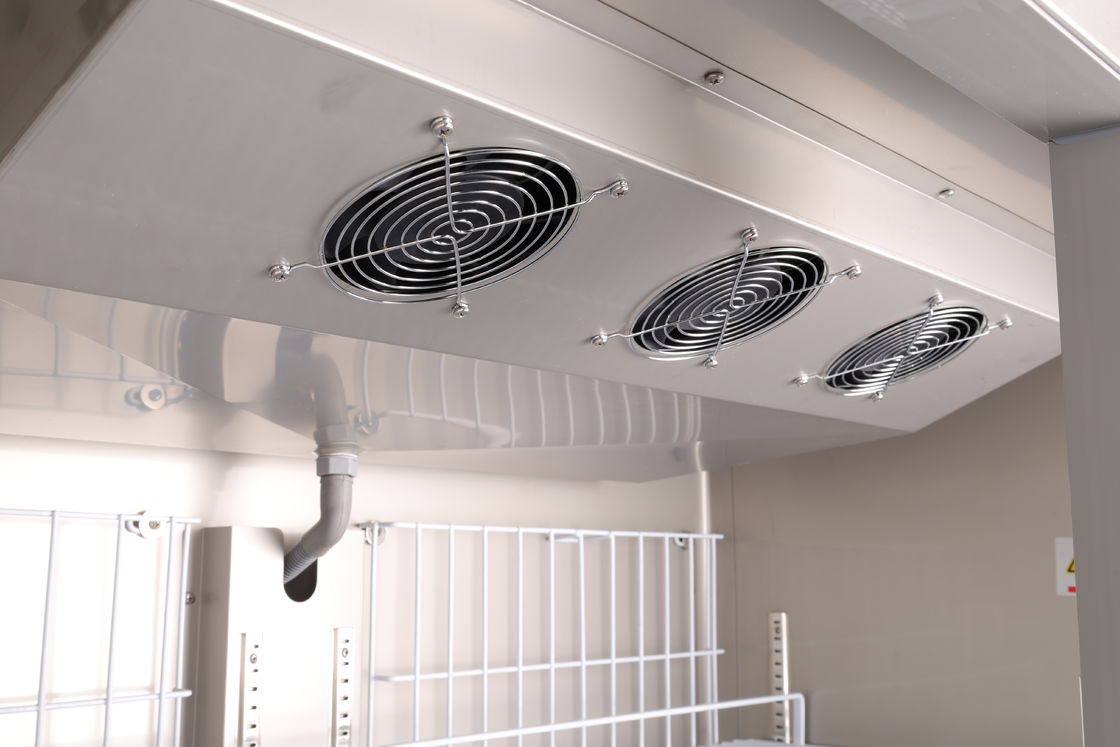 Congelador profundo de degelo automático Refrigerador comercial 2 portas Refrigerador vertical de aço inoxidável para hotel